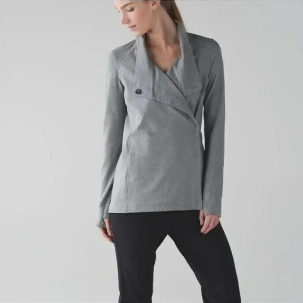 Lululemon Coast Wrap Jacket Sz 4